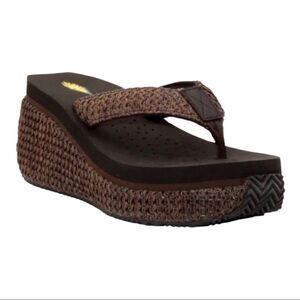 Volatile women’s Island Basket Weave Raffia Platform Wedge Thong Sandal Brown